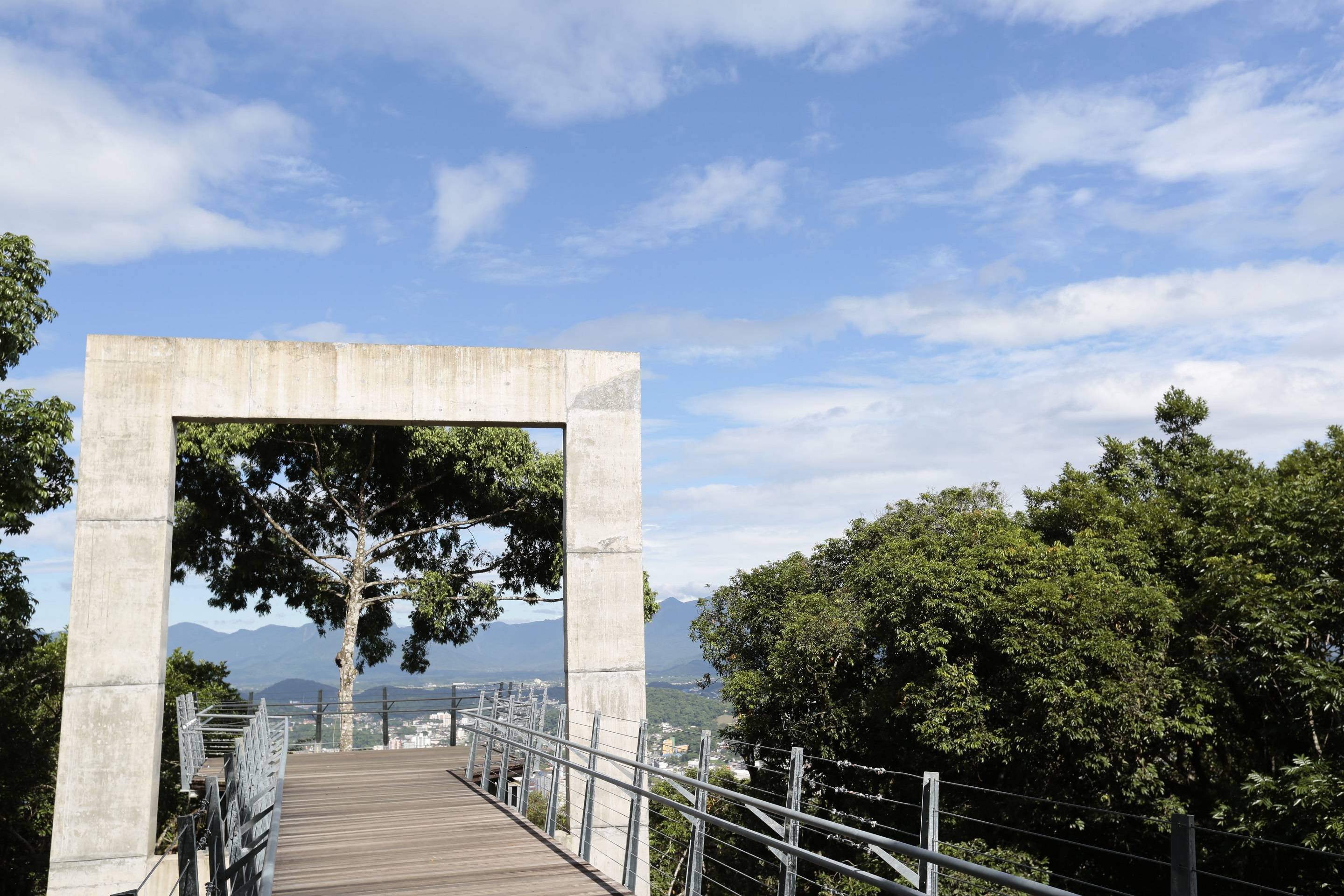 Janela do Mirante do Morro da Boa Vista - Joinville (SC)